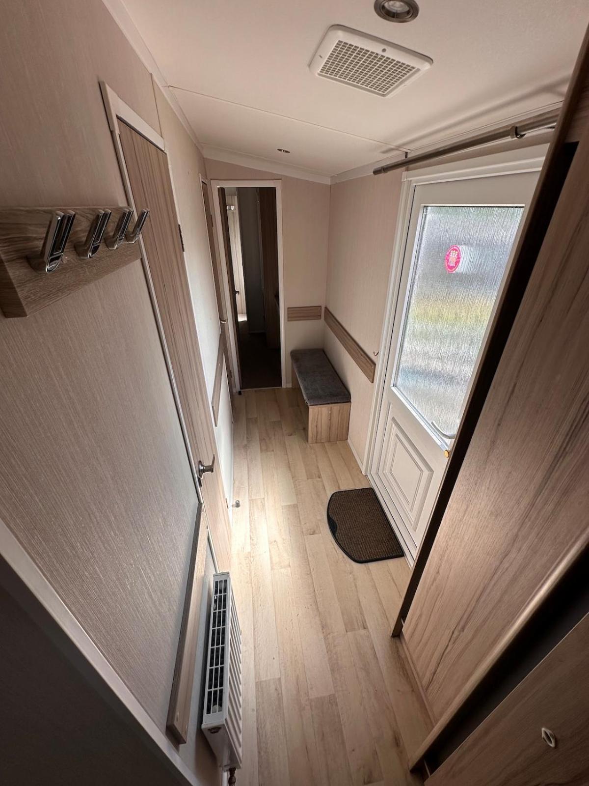 3-Bedroom Swift Caravan - Uddingston, Глазгоу Екстериор снимка
